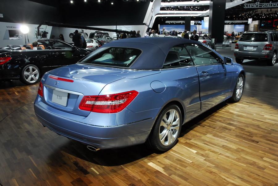  Mercedes-Benz E-Class Cabriolet 2011 года  (фото 104 из 108)